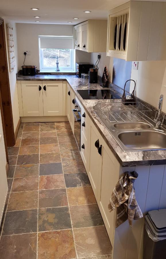 Hot Tub Pet Friendly Luxury Cosy Cottage, Near Withernsea And Patrington Welwick Exterior photo