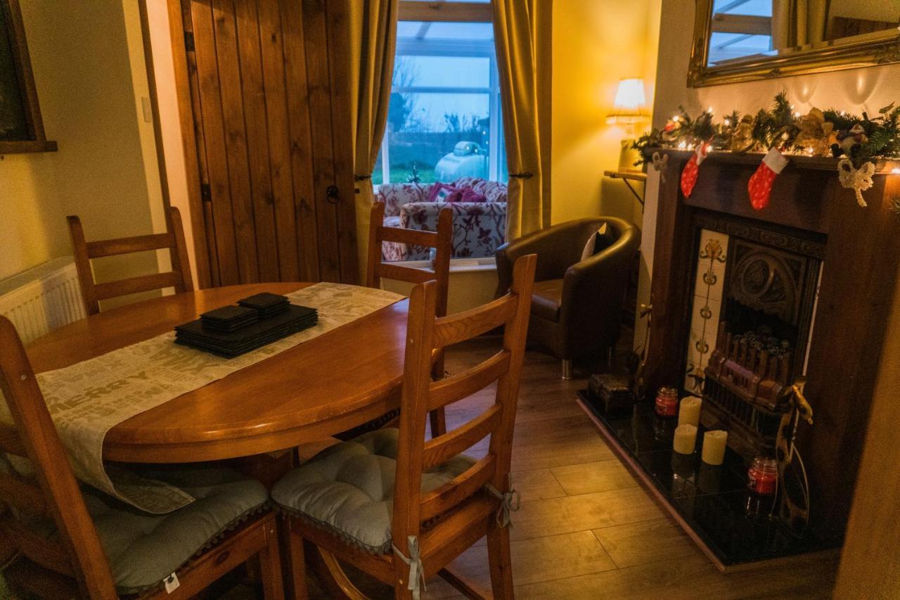 Hot Tub Pet Friendly Luxury Cosy Cottage, Near Withernsea And Patrington Welwick Exterior photo