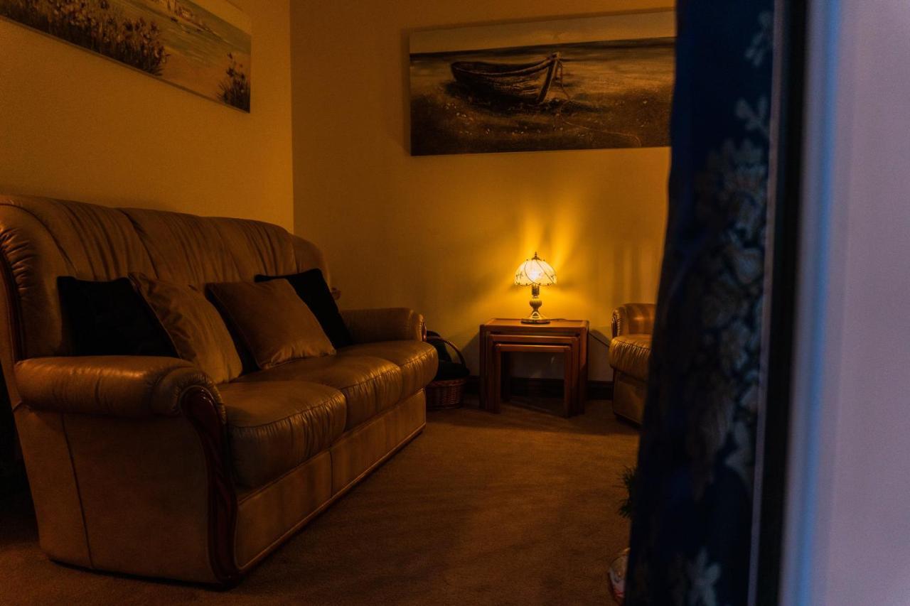 Hot Tub Pet Friendly Luxury Cosy Cottage, Near Withernsea And Patrington Welwick Exterior photo